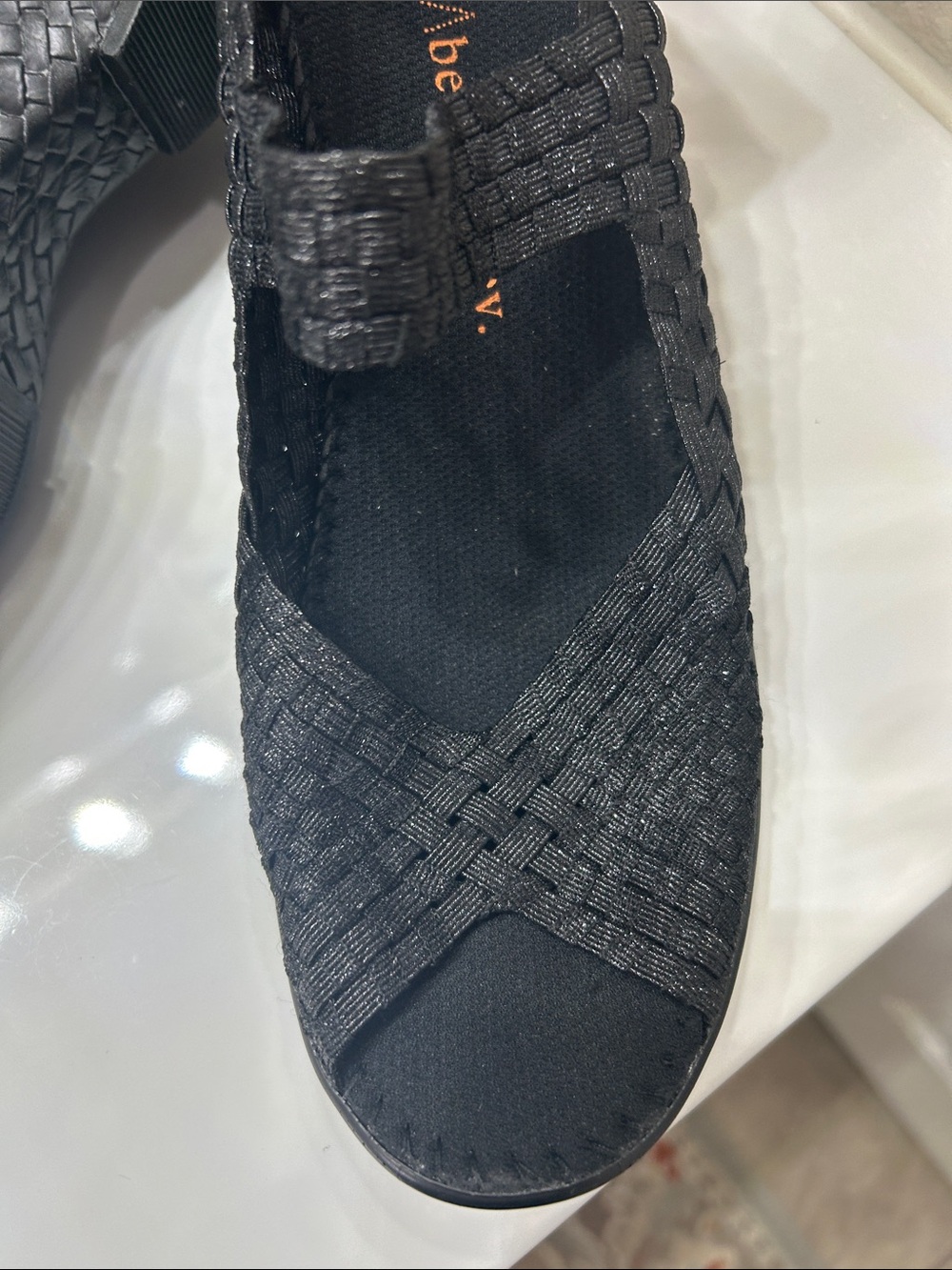 Bernie Mev. Black brand new open toe shoes. Great look - Picture 5 of 5